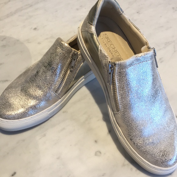 NWOT gold sketchers - Picture 1 of 4